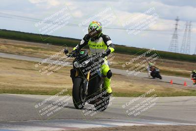 media/Apr-26-2024-TrackDaz (Fri) [[c4b677d280]]/C Group/140pm (Wheelie Bump)/